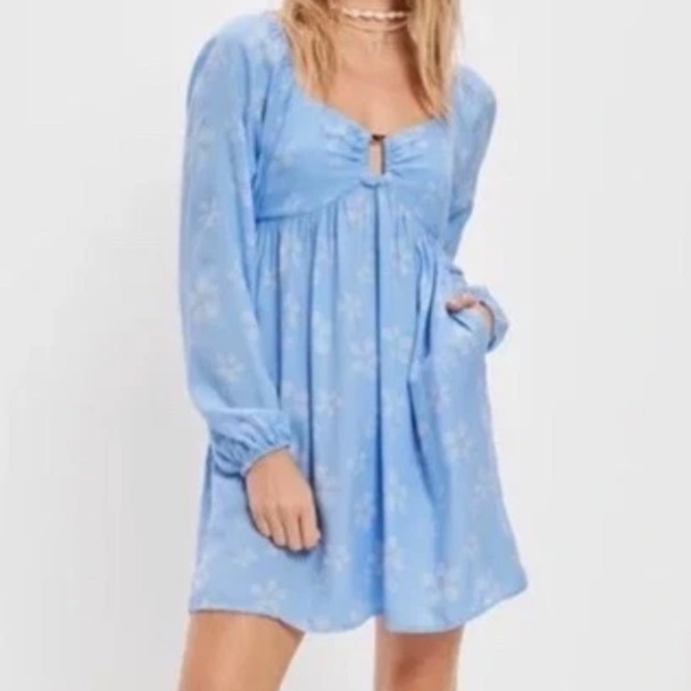 American Eagle Long Sleeve Floral Ring Front Mini Babydoll Dress Blue Sz M